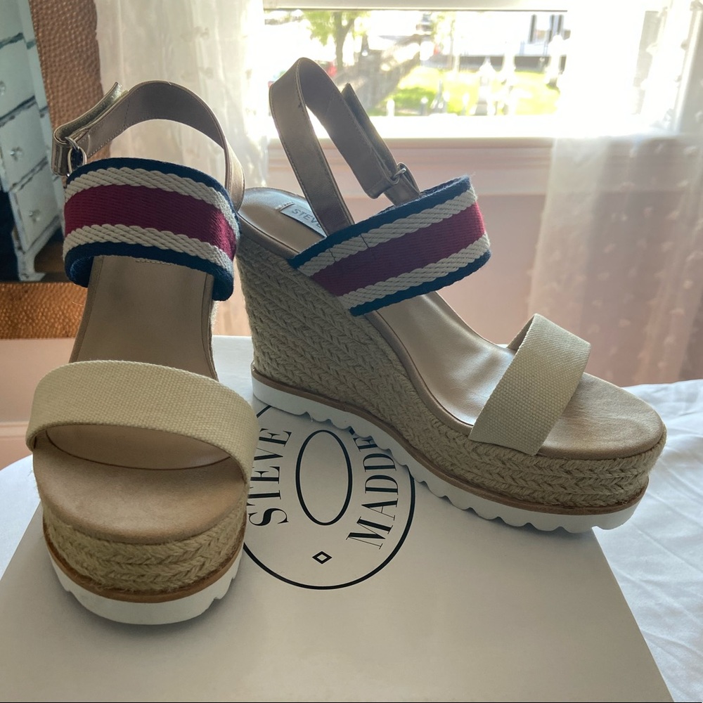 Steve Madden wedges